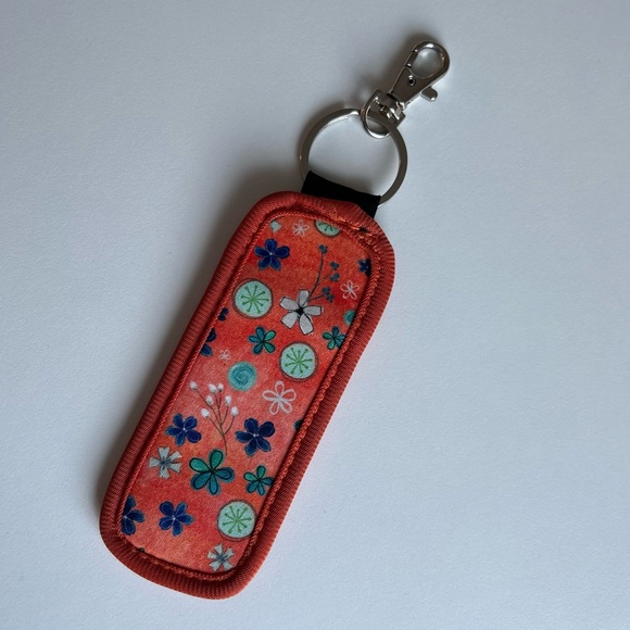 Lip Balm Holder Keychain 🧡 - Picture 2 of 5